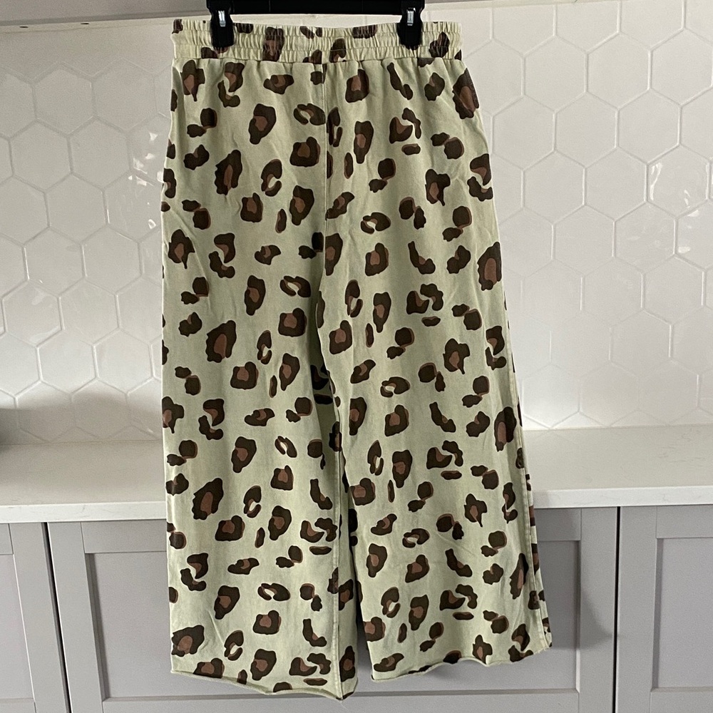Easel Leopard Print Wide Leg Pants - Green and Brown, Great Condition, Size L - Picture 3 of 9